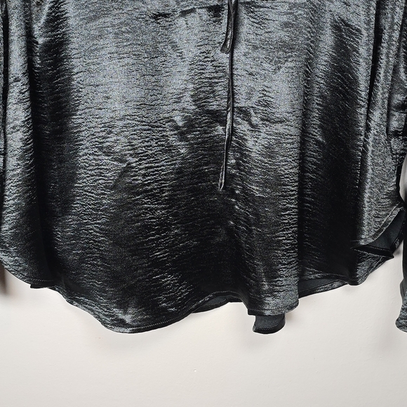 Ava & Viv Women's Black Satin V-Neck Top Long Bell Sleeves 2X Glam Whimsigoth - Picture 2 of 15